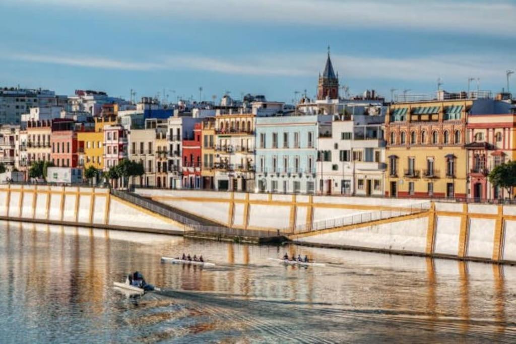 Atico Duplex Triana , Sevilla المظهر الخارجي الصورة